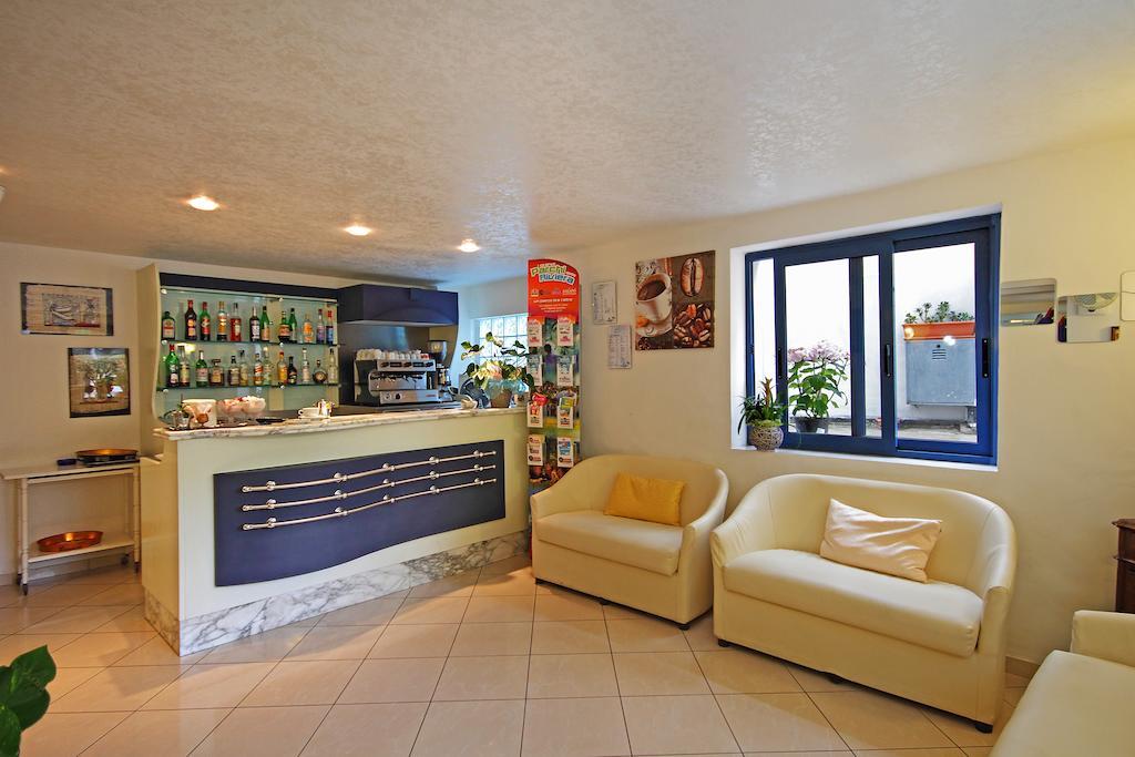 Hotel Azzurro Cattolica Zewnętrze zdjęcie